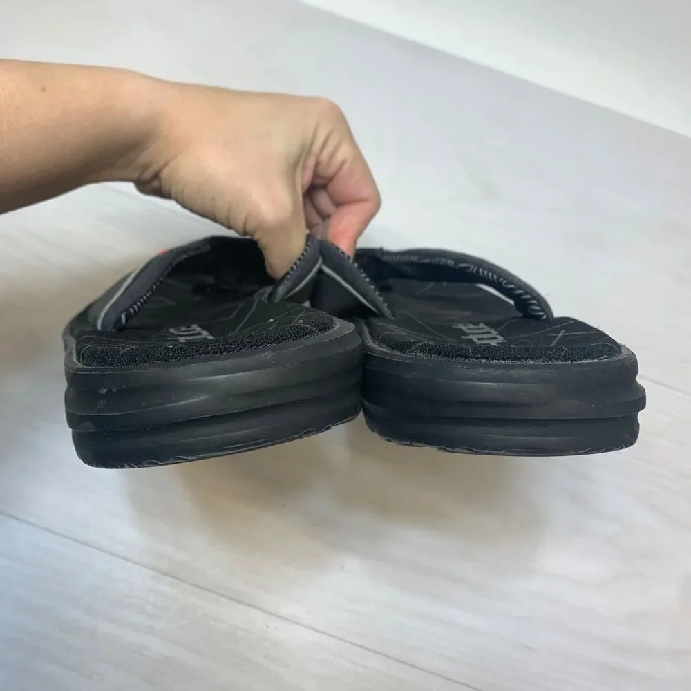 Hey Dude Sami Free Flip Flop Sandals Black Grey Cushioned Men's Size‎ 12